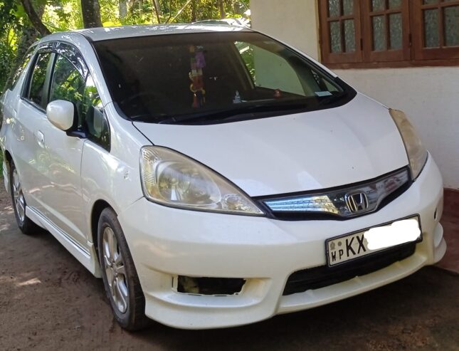 Honda Fit Shuttle for Rent & Hire